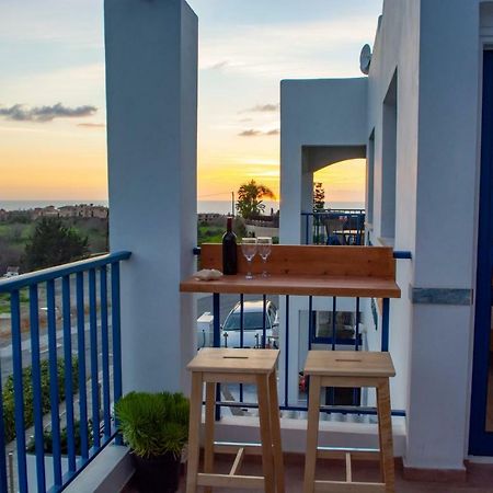 Ron'S Pergola Apartment Paphos 外观 照片