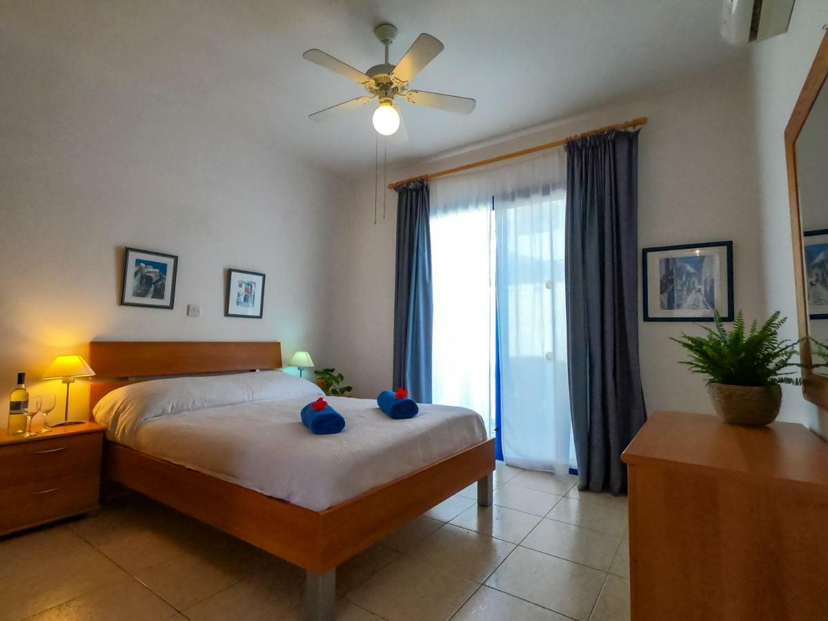 Ron'S Pergola Apartment Paphos 外观 照片